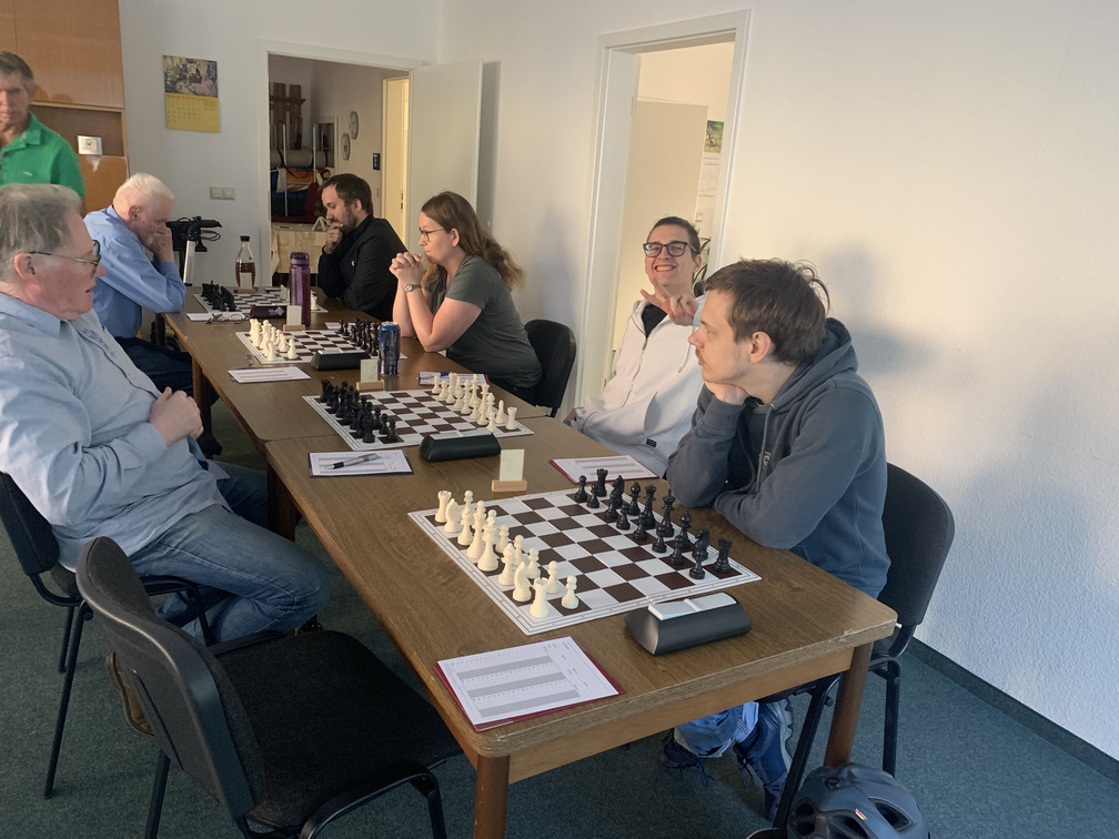 Flori noch mit bester Laune Flori und Fabian vor dem Spiel